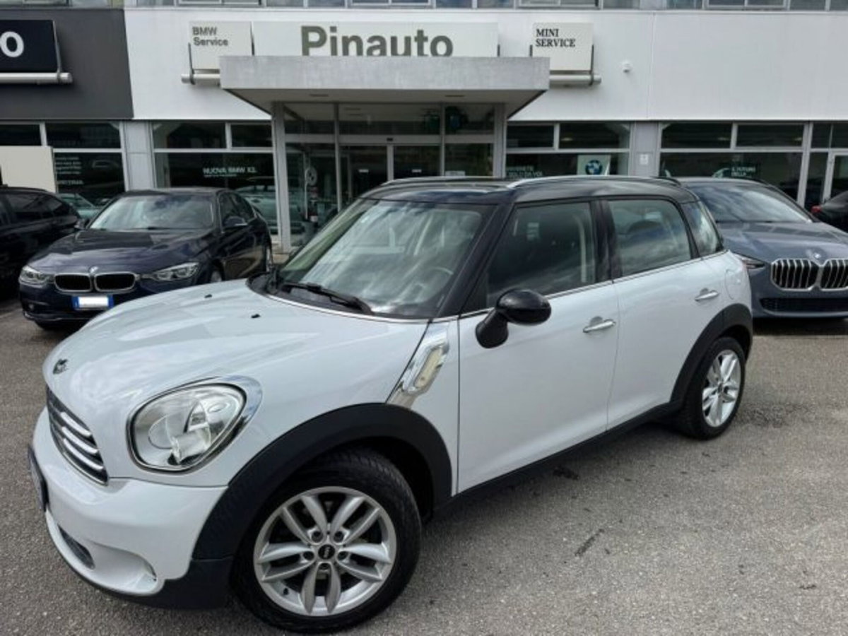 MINI Mini Countryman 1.6 Cooper D Countryman (2)
