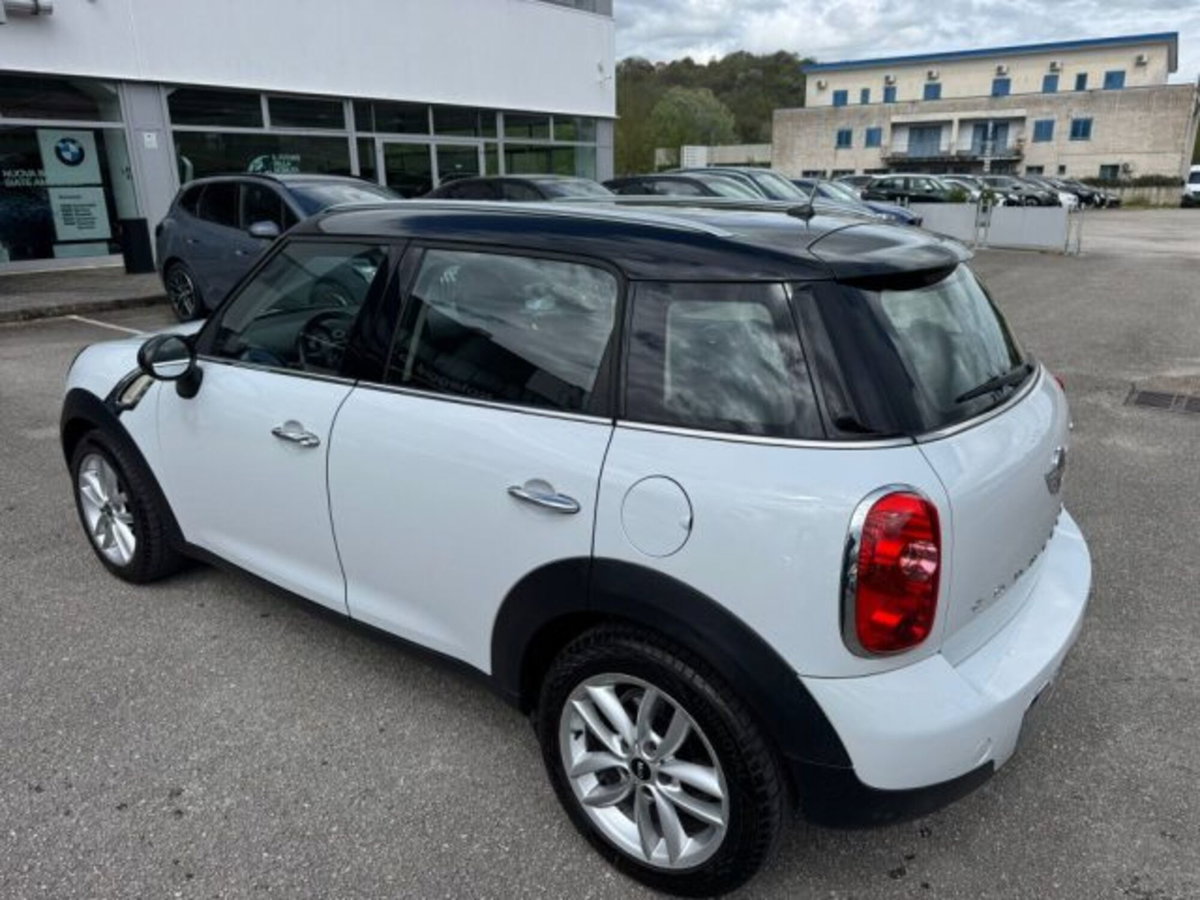 MINI Mini Countryman 1.6 Cooper D Countryman (4)