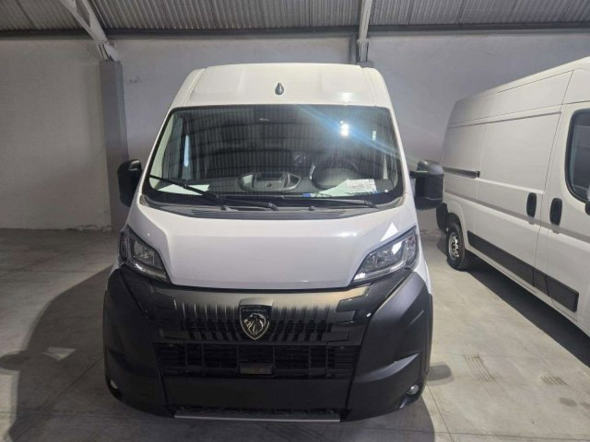 Peugeot Boxer Furgone Heavy 35 L2H2 2.2 diesel 140cv S&S (2)