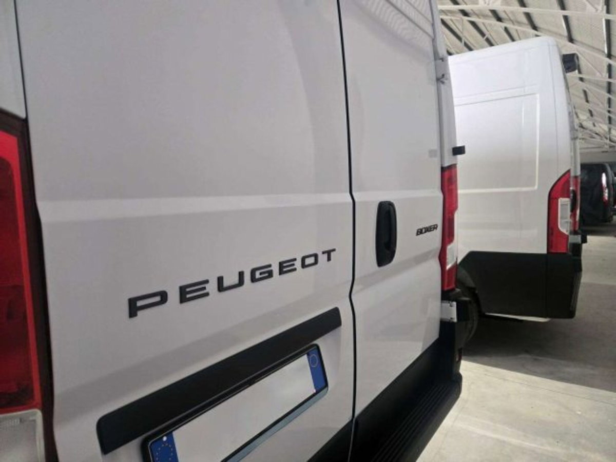 Peugeot Boxer Furgone Heavy 35 L2H2 2.2 diesel 140cv S&S (6)