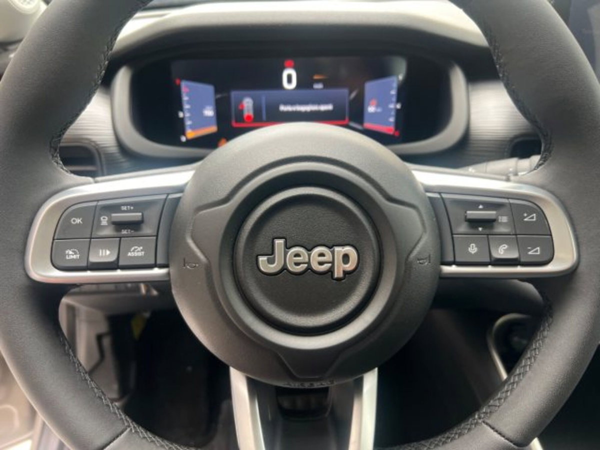 Jeep Avenger 1.2 turbo Summit fwd 100cv (14)