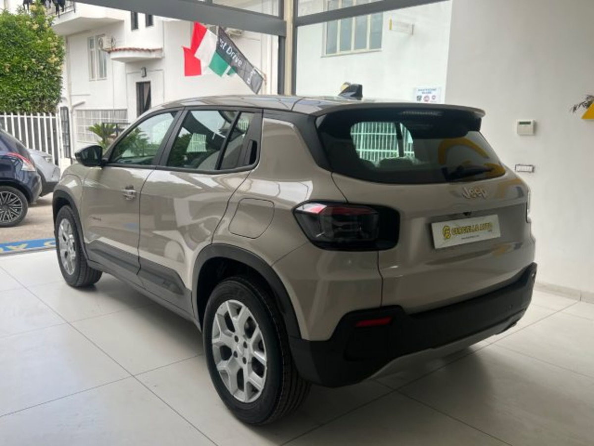 Jeep Avenger 1.2 turbo Summit fwd 100cv (5)