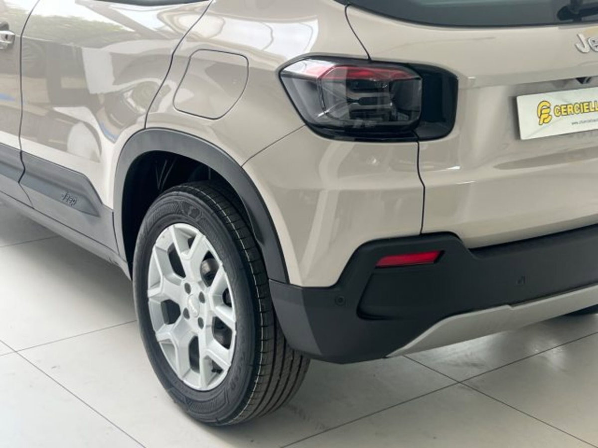 Jeep Avenger 1.2 turbo Summit fwd 100cv (6)