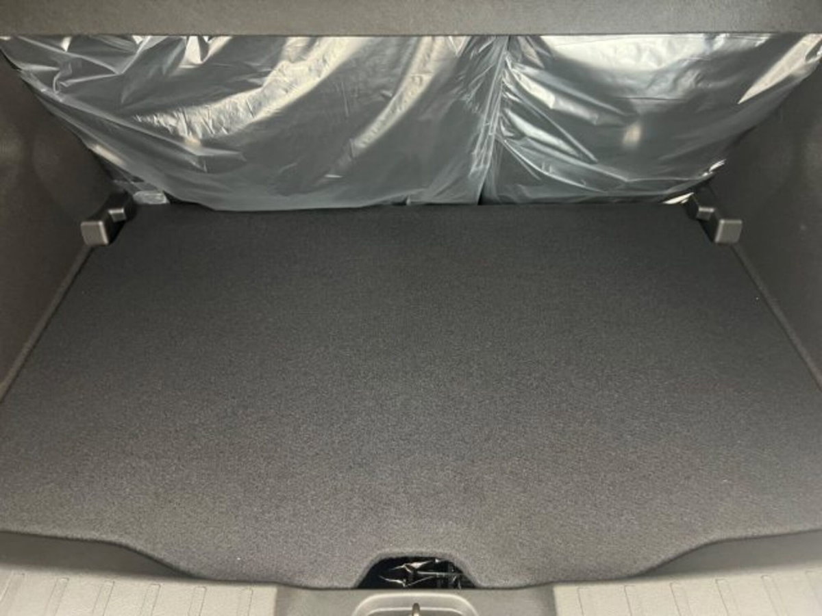 Jeep Avenger 1.2 turbo Summit fwd 100cv (9)