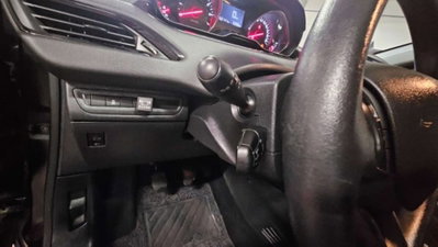 Peugeot 208 82 5 porte Allure (16)