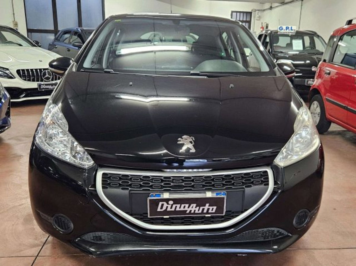 Peugeot 208 82 5 porte Allure (3)