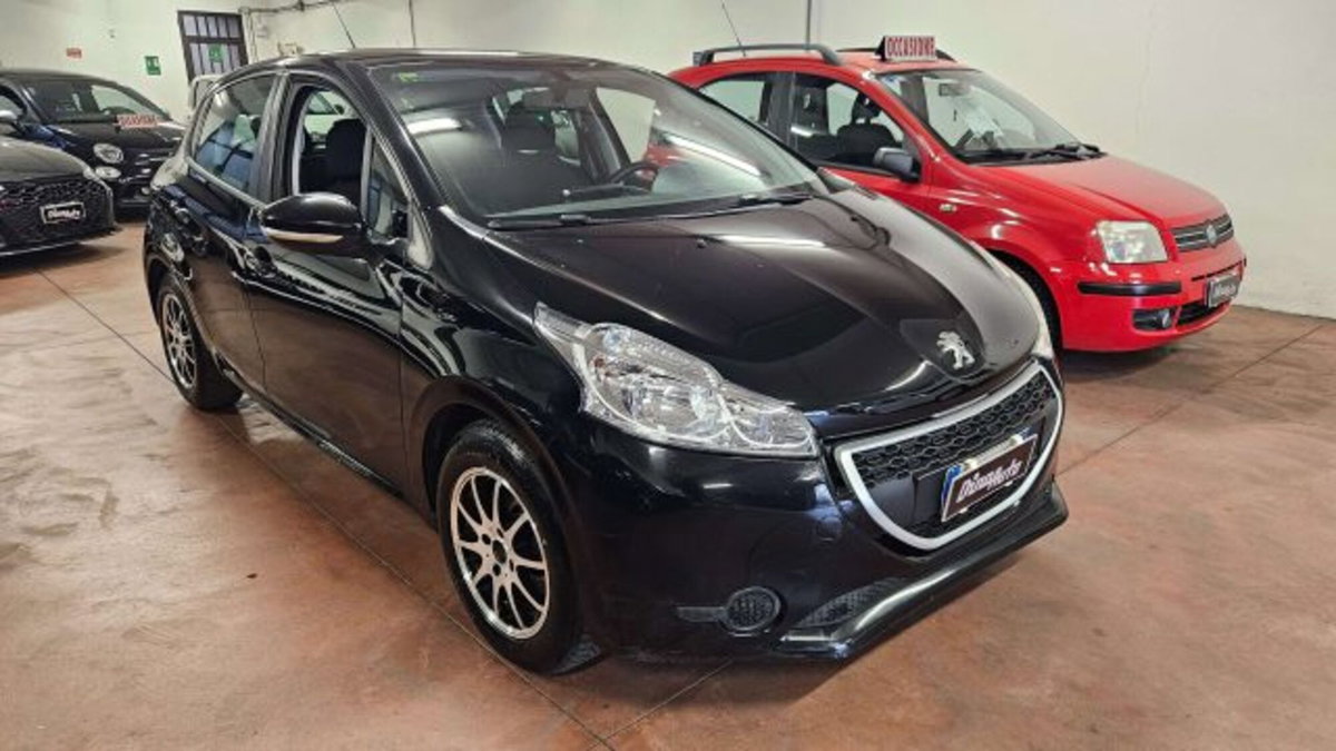 Peugeot 208 82 5 porte Allure (4)