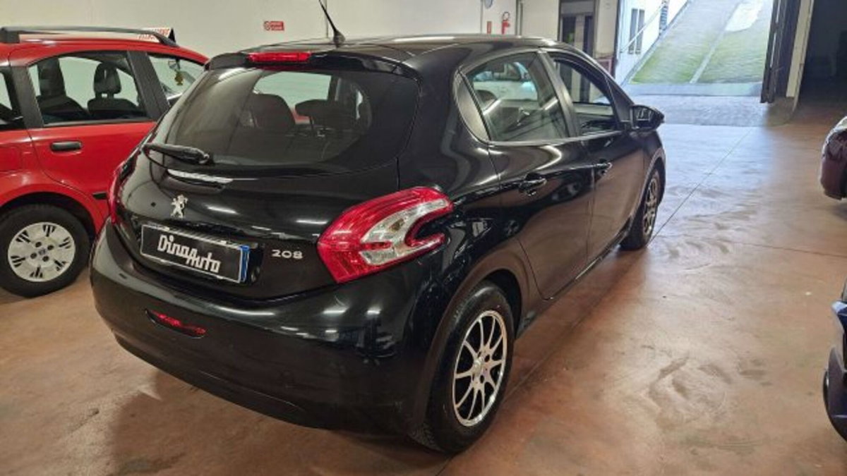Peugeot 208 82 5 porte Allure (5)