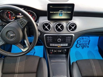 Mercedes-Benz GLA SUV 200 d Automatic 4Matic Sport (12)