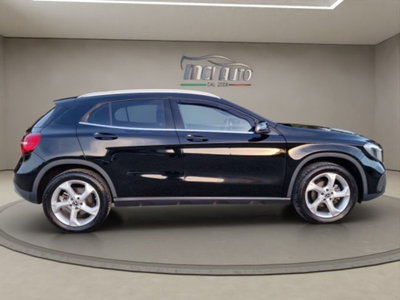 Mercedes-Benz GLA SUV 200 d Automatic 4Matic Sport (6)