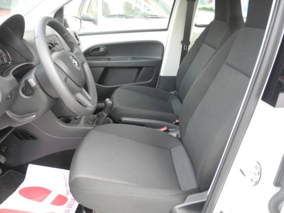 Skoda Citigo MPI 5 porte Active G-Tec (11)