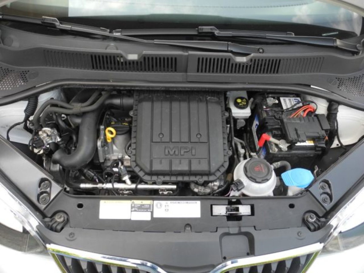 Skoda Citigo MPI 5 porte Active G-Tec (14)