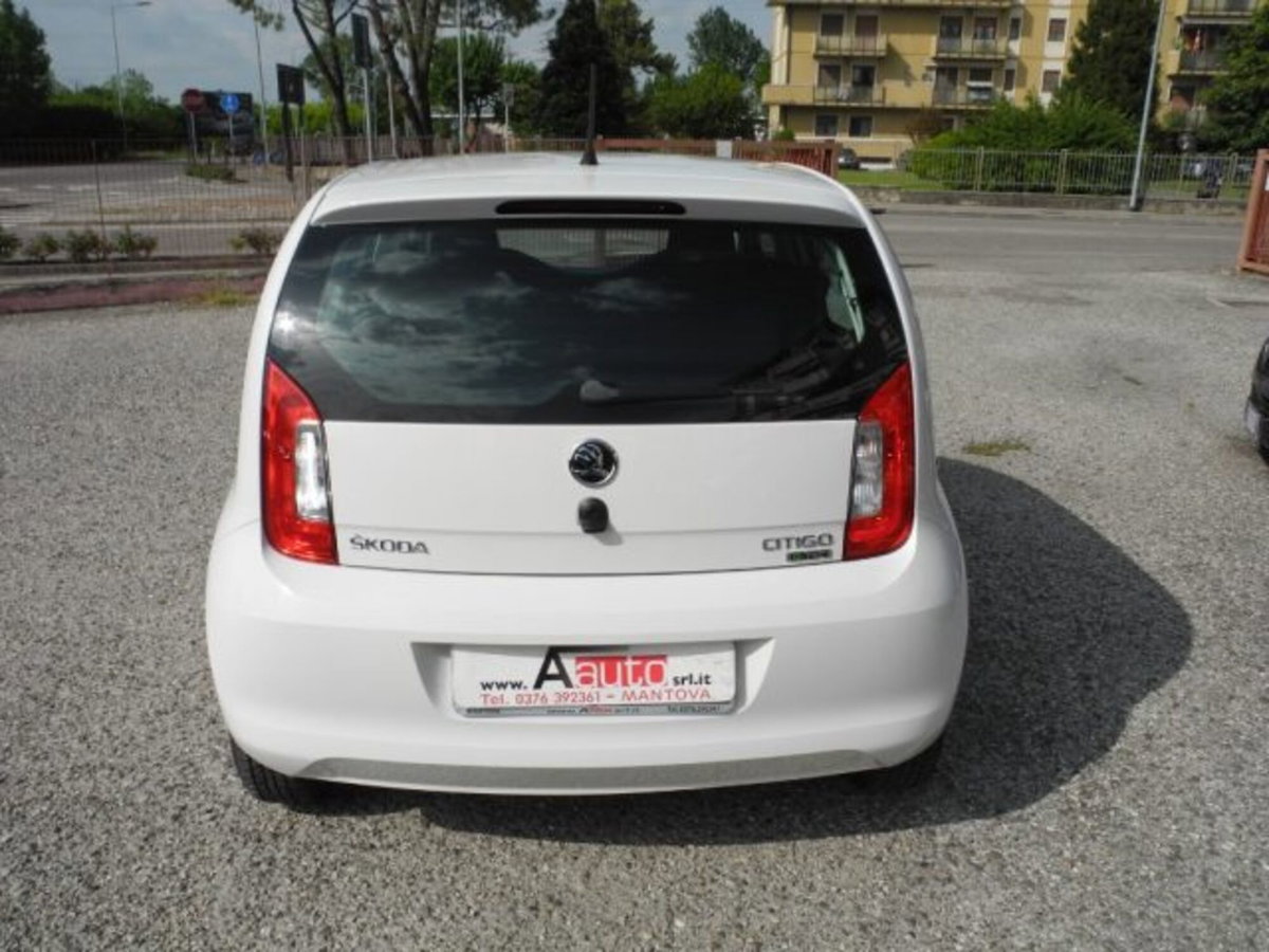 Skoda Citigo MPI 5 porte Active G-Tec (4)