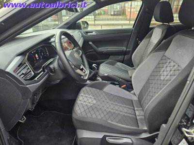 Volkswagen Taigo 1.0 tsi R-Line 115cv (19)