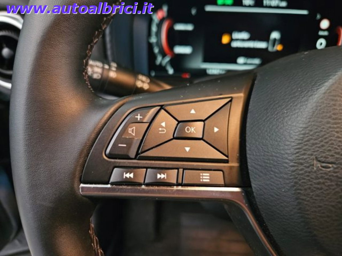 Nissan Juke 1.0 dig-t N-Connecta 114cv (18)