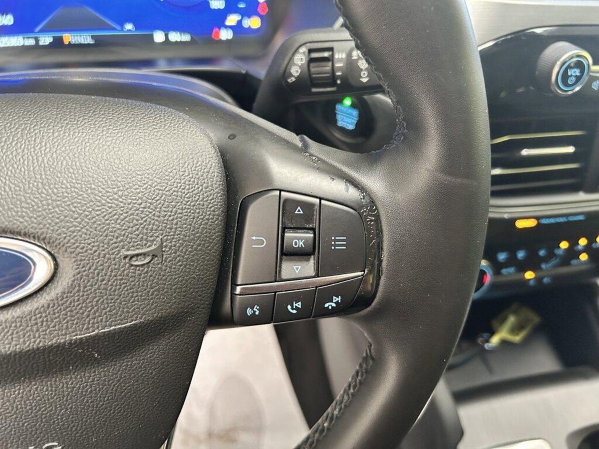Ford Kuga 2.5 Full Hybrid 190 CV CVT 2WD ST-Line Design (13)