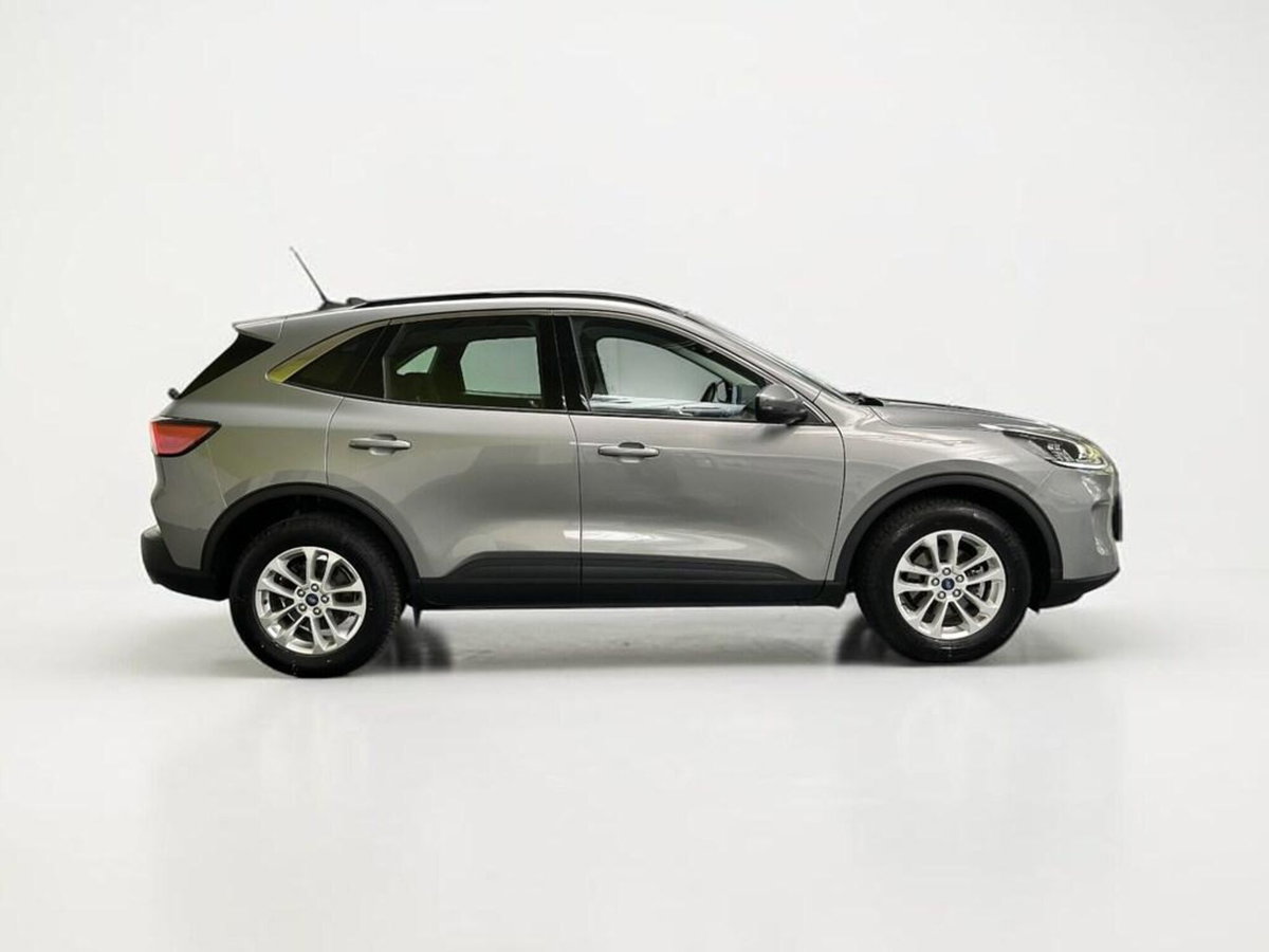 Ford Kuga 2.5 Full Hybrid 190 CV CVT 2WD ST-Line Design (5)