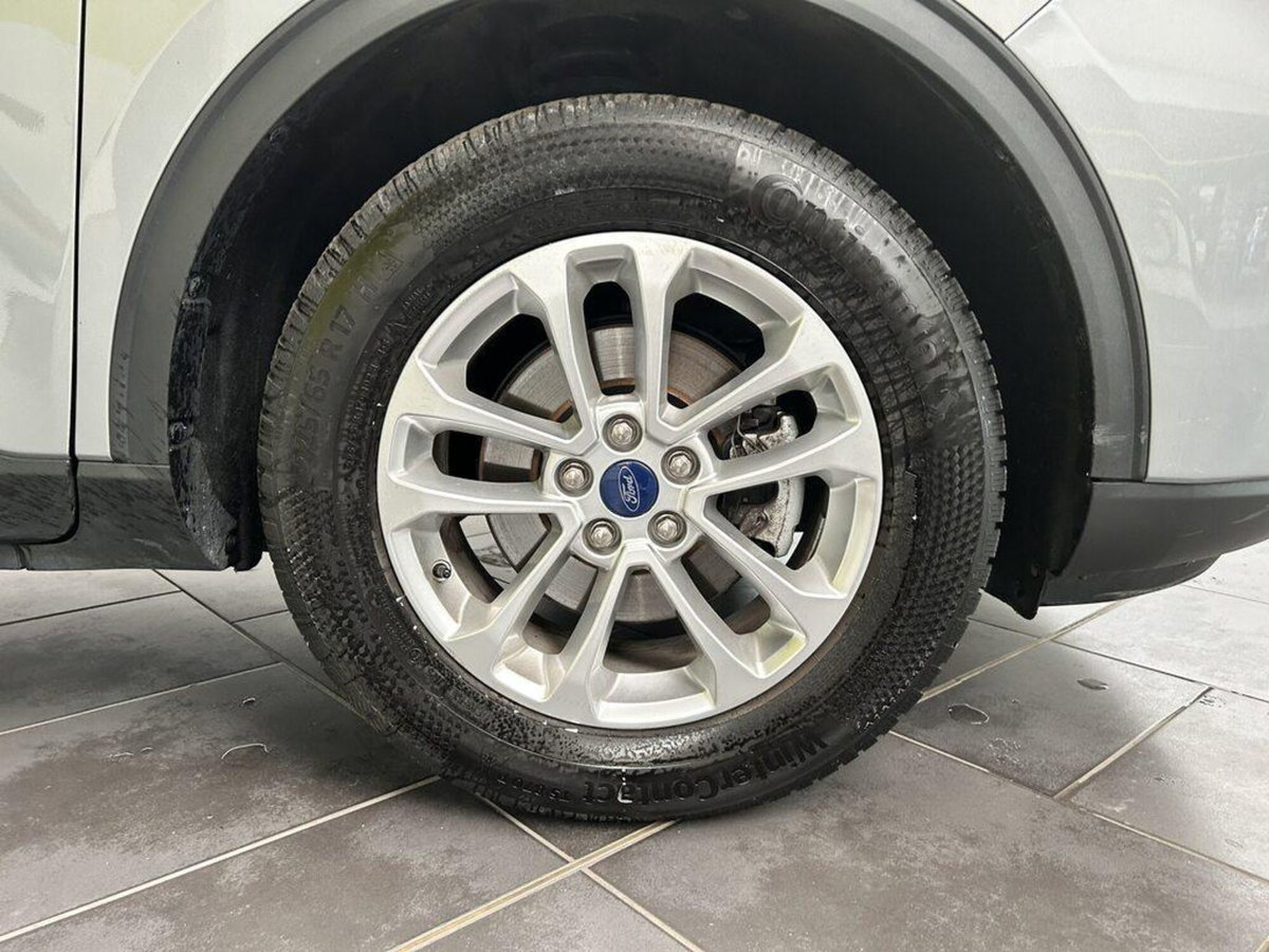 Ford Kuga 2.5 Full Hybrid 190 CV CVT 2WD ST-Line Design (6)
