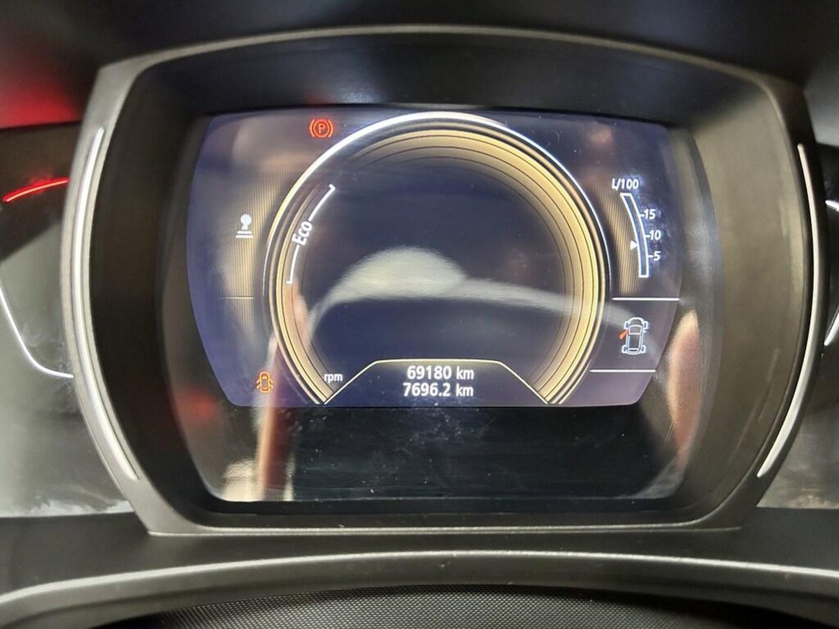 Renault Kadjar dCi 8V 115CV EDC Sport Edition (10)