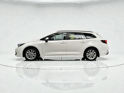 Toyota Corolla Touring Sports 1.8h Active auto (3)