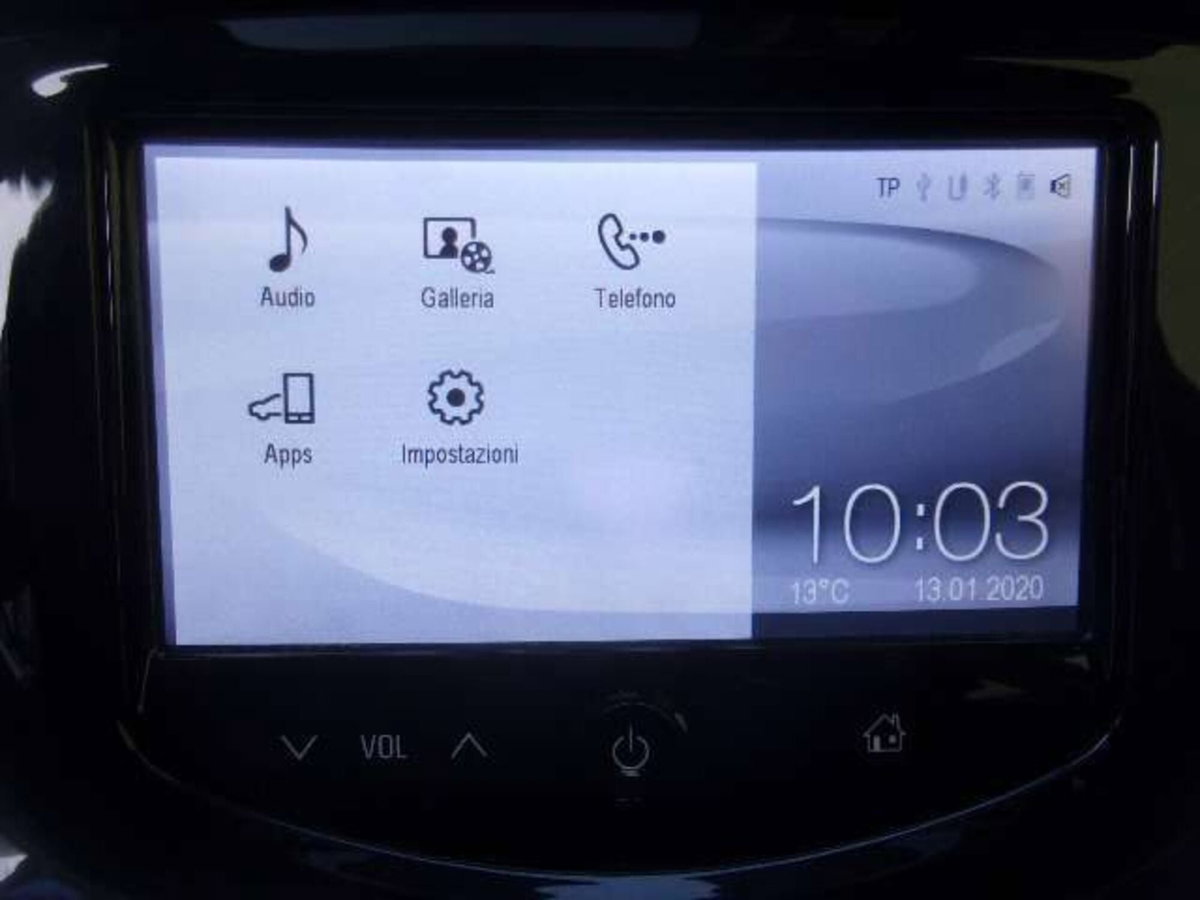 Opel Adam 1.2 70 CV Glam (12)
