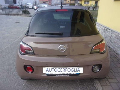 Opel Adam 1.2 70 CV Glam (4)