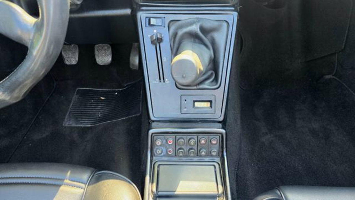 Alfa Romeo Spider 2.0 Veloce (19)