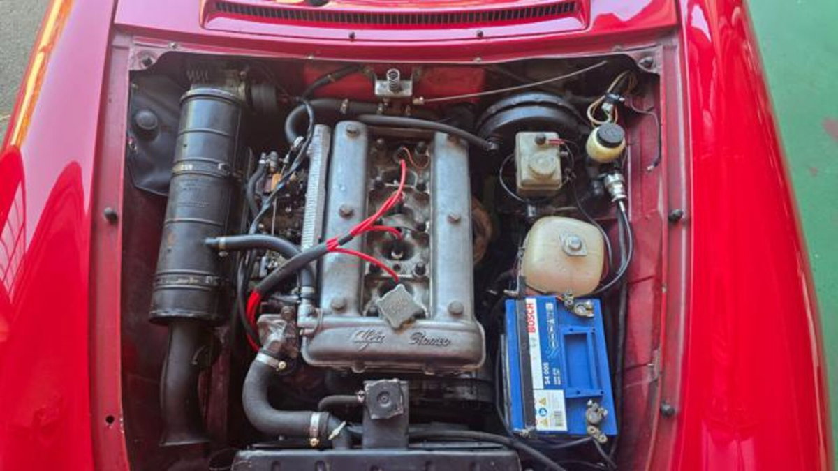 Alfa Romeo Spider 2.0 Veloce (20)