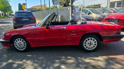 Alfa Romeo Spider 2.0 Veloce (3)