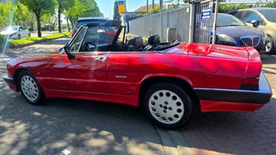 Alfa Romeo Spider 2.0 Veloce (4)