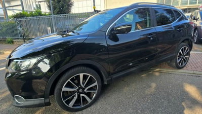 Nissan Qashqai 1.2 DIG-T Tekna (2)