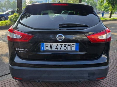 Nissan Qashqai 1.2 DIG-T Tekna (6)