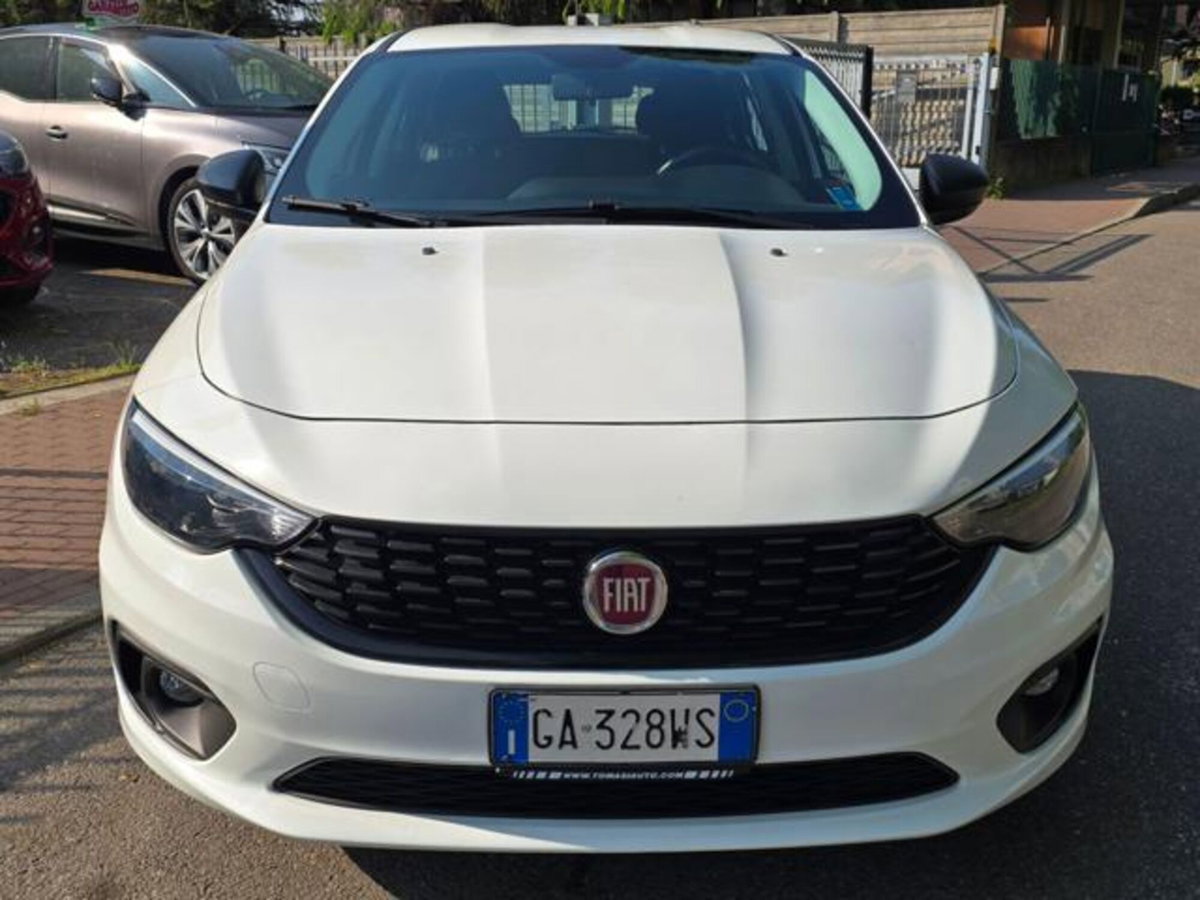 Fiat Tipo Station Wagon Tipo 1.4 SW Lounge (12)