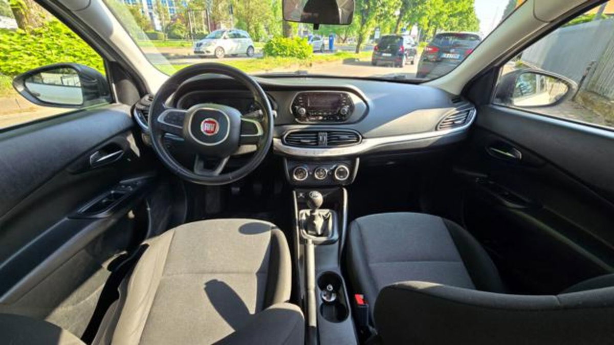 Fiat Tipo Station Wagon Tipo 1.4 SW Lounge (18)