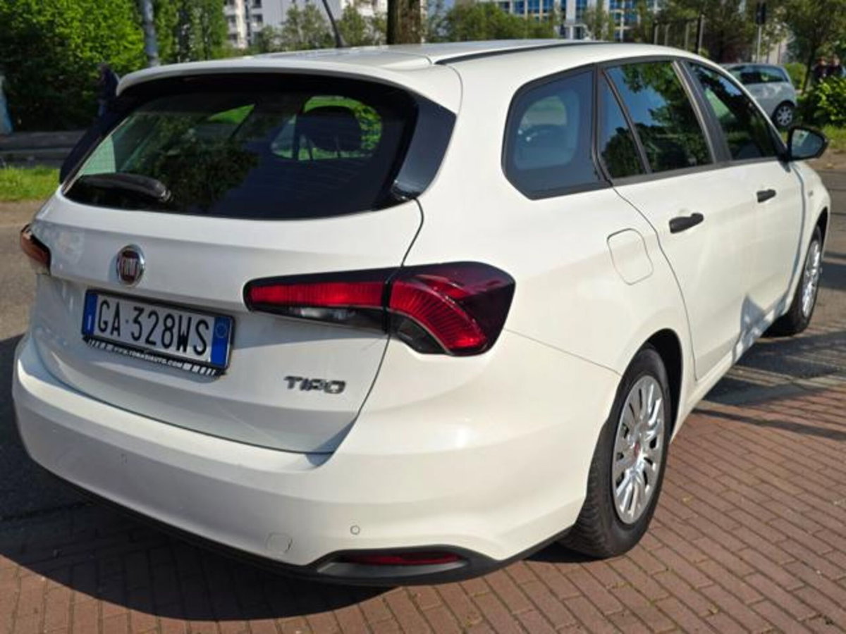 Fiat Tipo Station Wagon Tipo 1.4 SW Lounge (7)