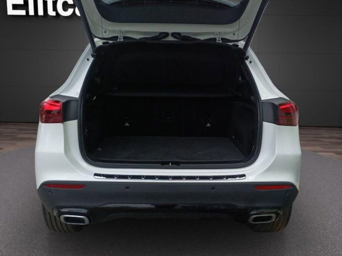 Mercedes-Benz GLA SUV 180 Progressive Advanced Plus auto (16)