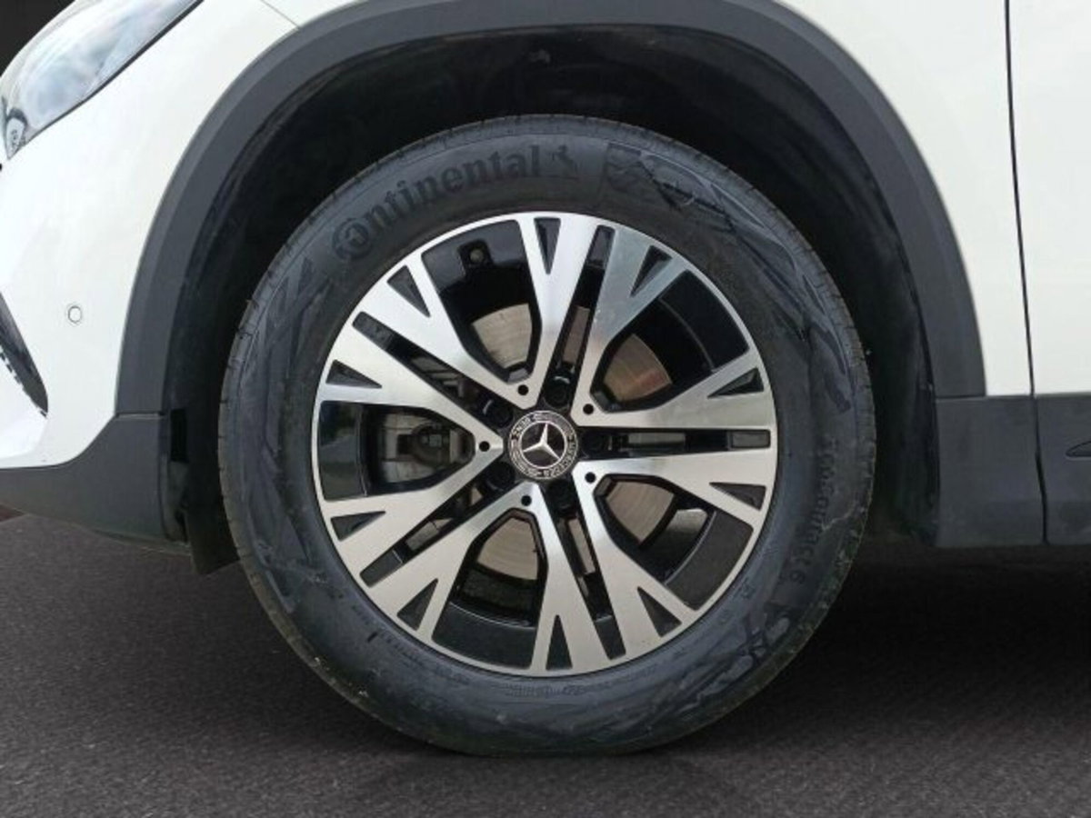 Mercedes-Benz GLA SUV 180 Progressive Advanced Plus auto (3)