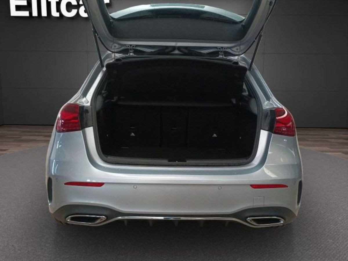 Mercedes-Benz Classe A Sedan 180 AMG Line Premium Plus auto (16)