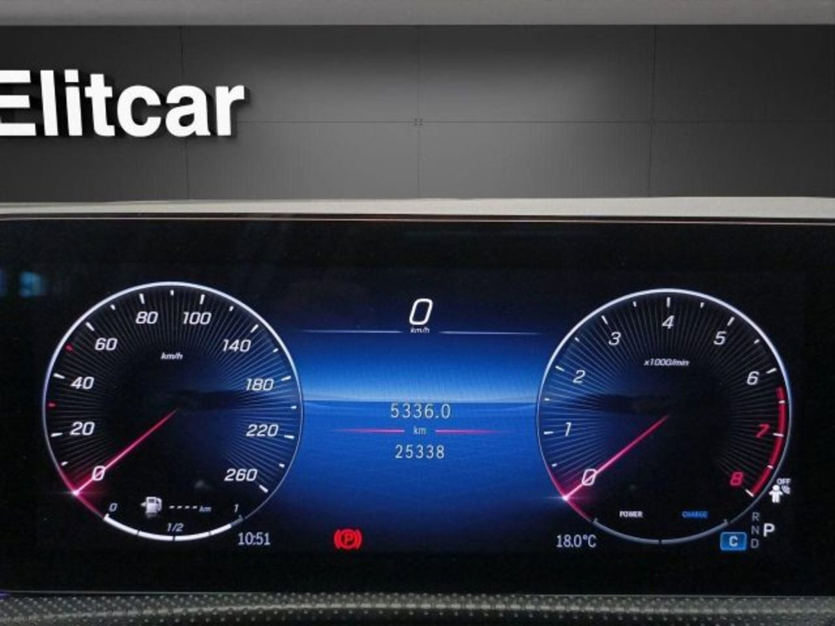 Mercedes-Benz Classe A Sedan 180 AMG Line Premium Plus auto (17)