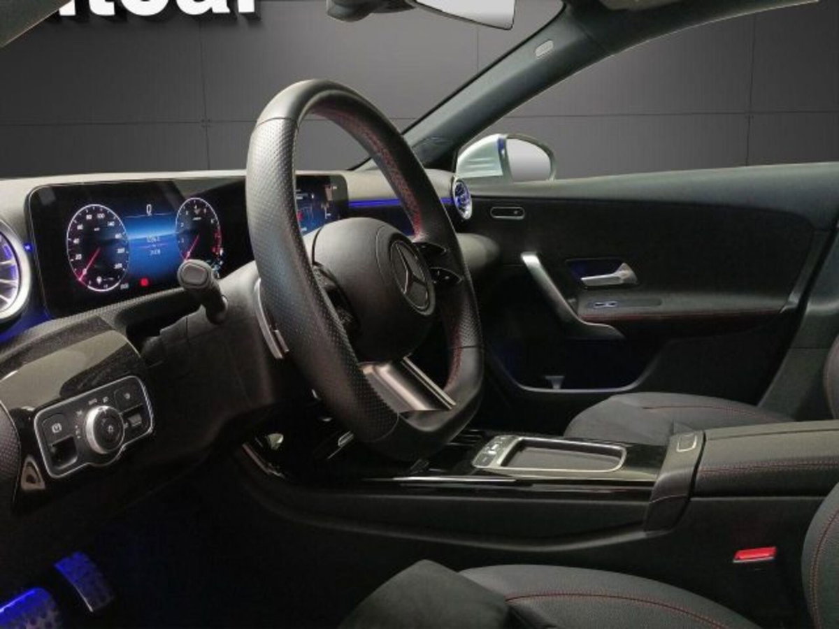 Mercedes-Benz Classe A Sedan 180 AMG Line Premium Plus auto (8)
