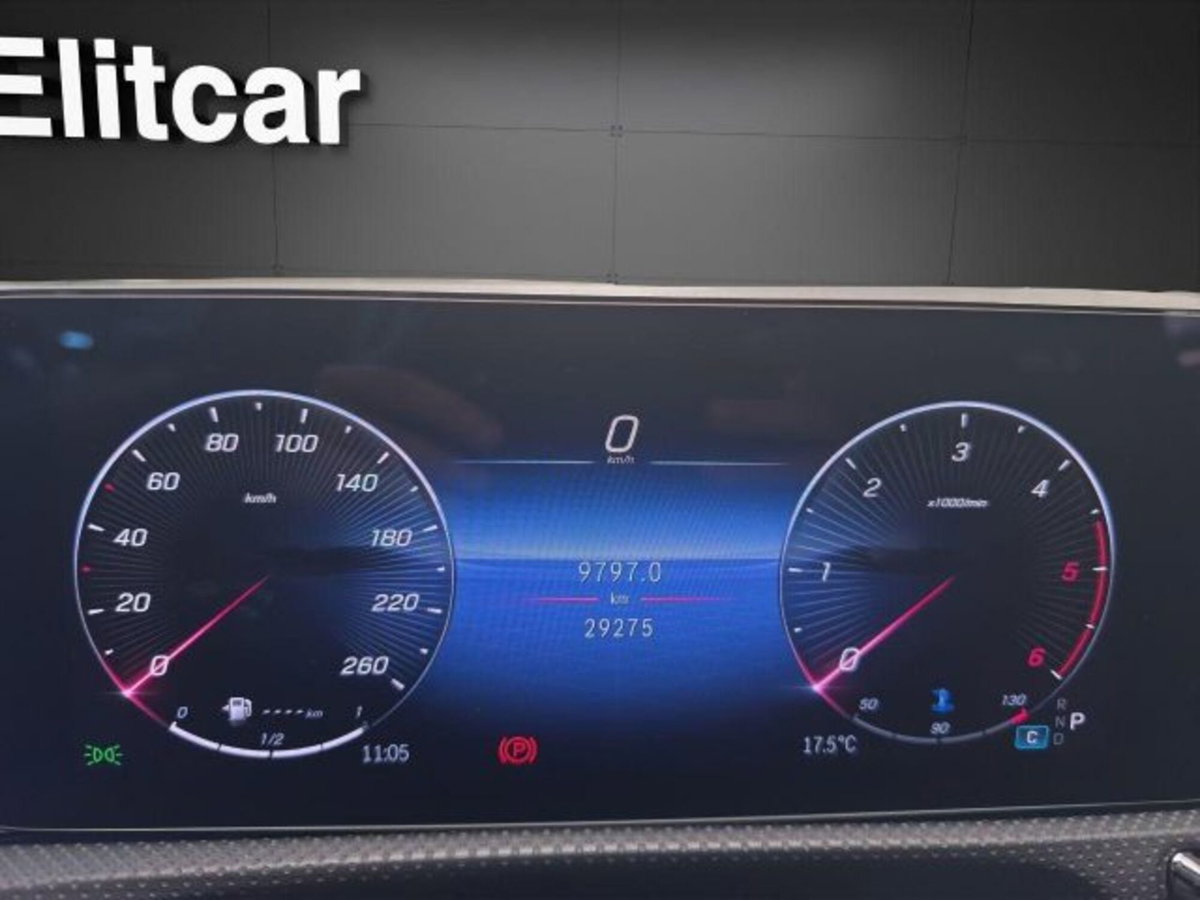 Mercedes-Benz Classe A Sedan 180 d AMG Line Premium Plus auto (15)