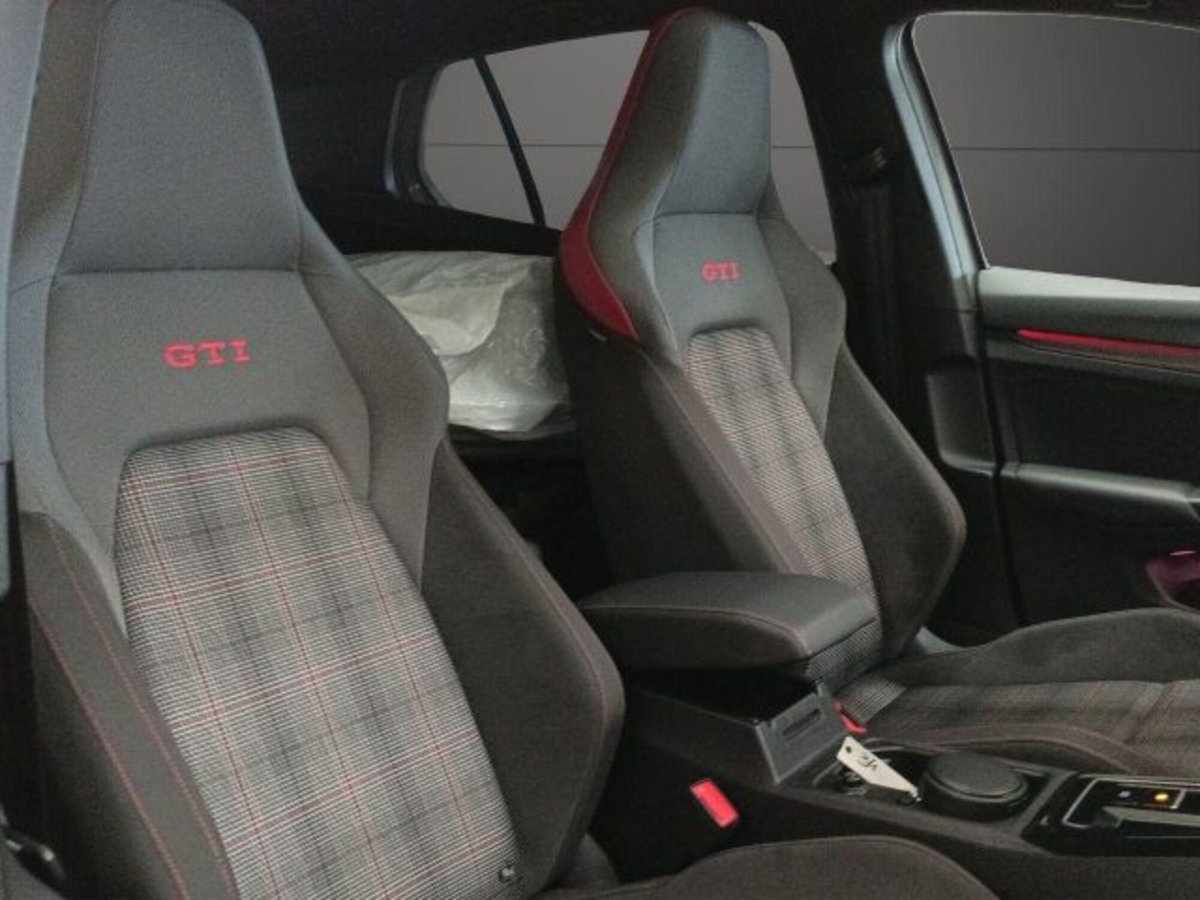 Volkswagen Golf 2.0 tsi GTI 265cv dsg (14)