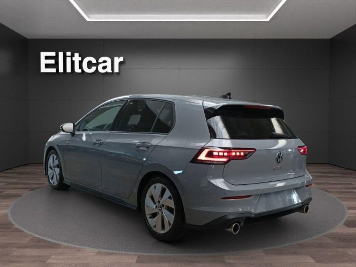 Volkswagen Golf 2.0 tsi GTI 265cv dsg (7)