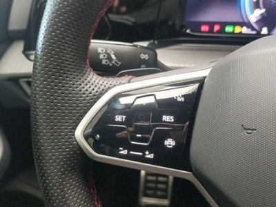 Volkswagen Golf 2.0 TSI GTI DSG (11)
