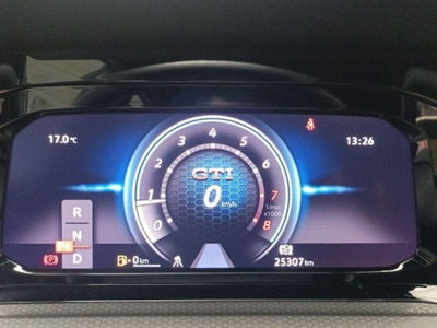 Volkswagen Golf 2.0 TSI GTI DSG (14)