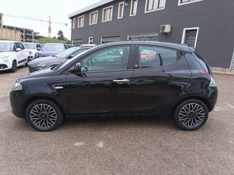 Lancia Ypsilon 1.3 MJT 16V 95 CV 5 porte S&S Silver