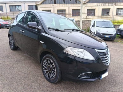 Lancia Ypsilon 1.3 MJT 16V 95 CV 5 porte S&S Silver (3)