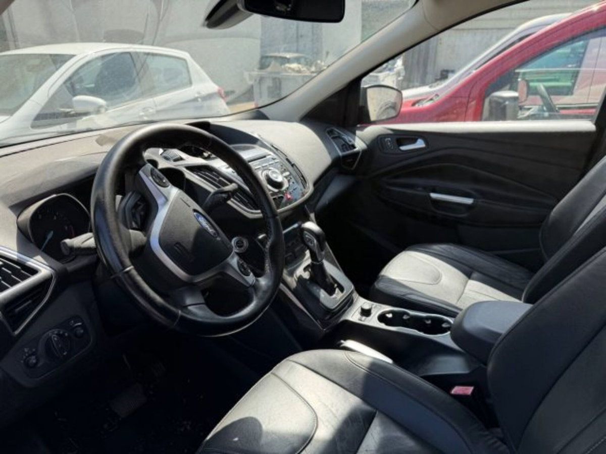 Ford Kuga 2.0 TDCi 163 CV 4WD DPF (6)