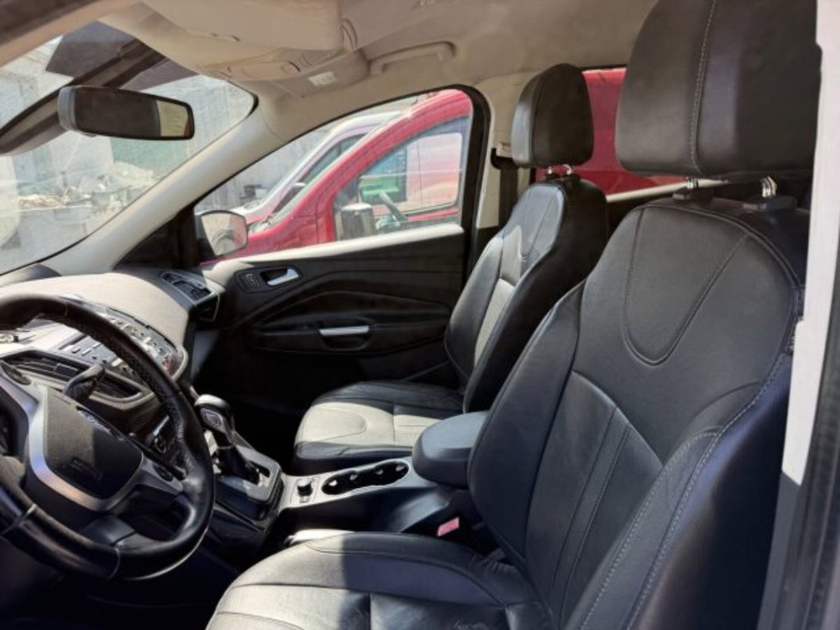Ford Kuga 2.0 TDCi 163 CV 4WD DPF (7)