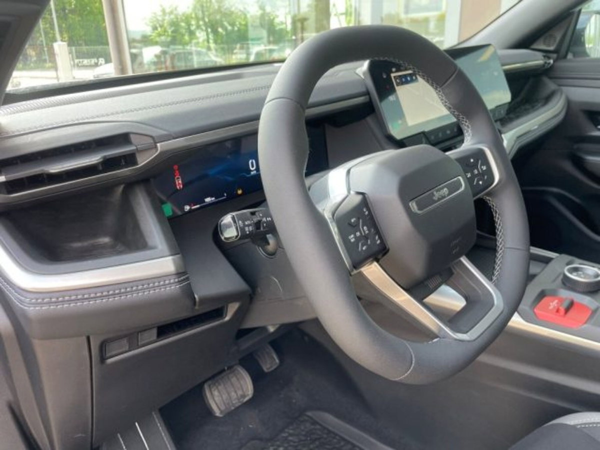 Jeep Compass 1.2 turbo 48V e-hybrid Summit fwd 145cv edct6 (16)